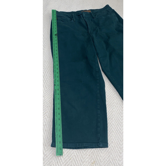 Judy Blue Tummy Control High Rise Wide Leg Crop Pant Size 14W Style JB88806 - Picture 4 of 8